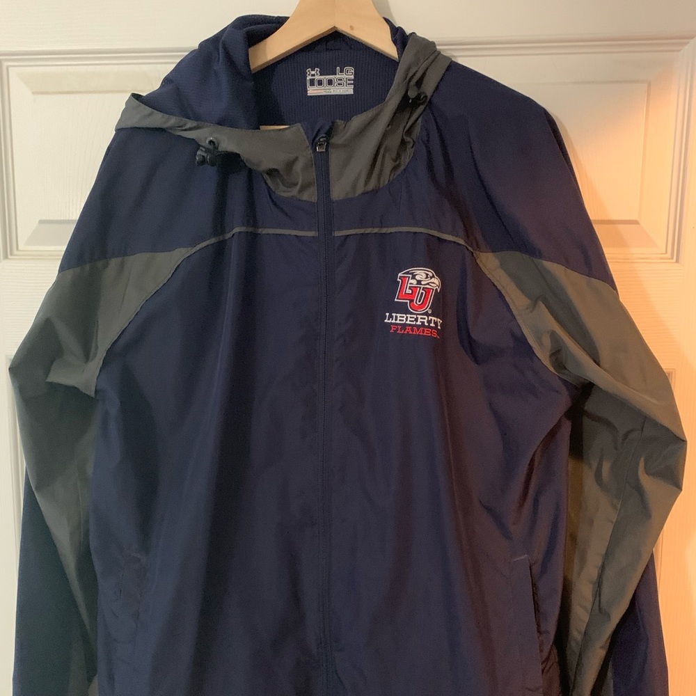 Liberty University Under Armour full zip windbreaker/rain jacket large Loose fit